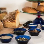 Daire Anerousses Mykonian Traditional Houlakia (Mykonos)