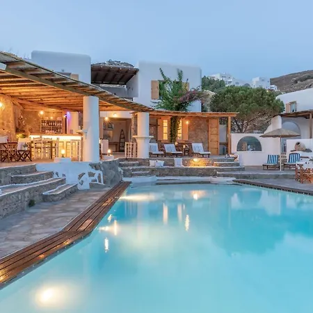 Апартаменты Anerousses Mykonian Traditional *