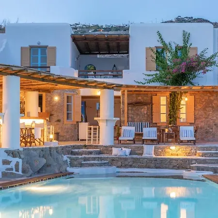 Апартаменты Anerousses Mykonian Traditional