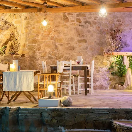 Апартаменты Anerousses Mykonian Traditional *