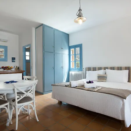 Anerousses Mykonian Traditional * Houlakia (Mykonos)