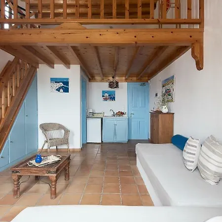 Anerousses Mykonian Traditional Апартаменты