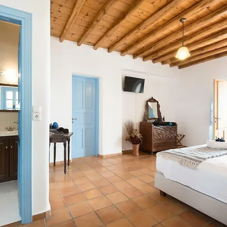 Апартаменты Anerousses Mykonian Traditional