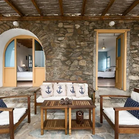 Anerousses Mykonian Traditional * Houlakia (Mykonos)