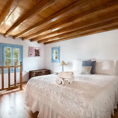 Anerousses Mykonian Traditional Houlakia (Mykonos)