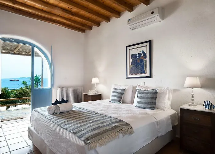 Anerousses Mykonian Traditional Apartment