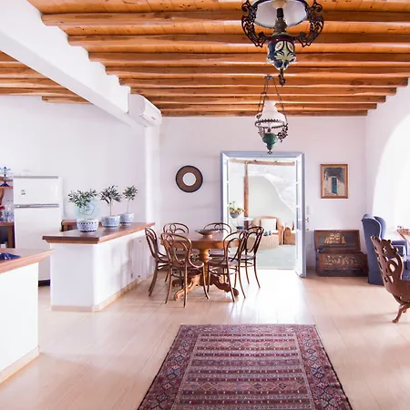 דירה Anerousses Mykonian Traditional Houlakia (Mykonos)